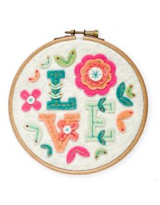 KIT FEUTRINE TAMBOUR FLEURI - LOVE KIT FEUTRINE TAMBOUR FLEURI - LOVE