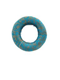 Coussin rond de 15 cm pour bol chantant tibétain, tissu brocart bleu décoré de motifs dorés, support stable et décoratif pour méditation. Achat disponible produit sur DIvertistore