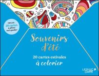 Couverture du coffret Souvenirs d’été : 20 cartes estivales à colorier, collection Leduc Créatif. La couverture prend la forme d’une enveloppe bleu turquoise aux contours dorés, ouverte sur une partie supérieure remplie de motifs estivaux à colorier : coq